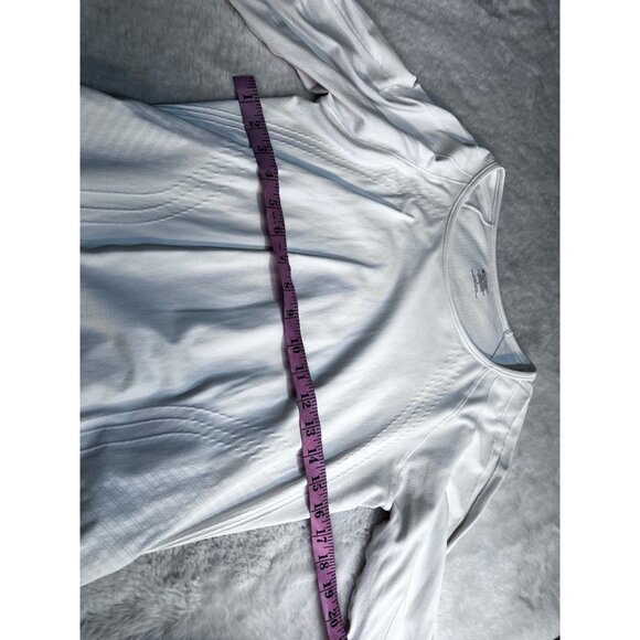 Athleta White Long-Sleeve Lightweight Pullover Top Womens Size Large - Picture 4 of 5